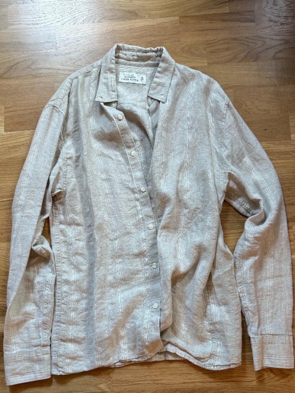 Abercrombie & Fitch light brown linen shirt in medium